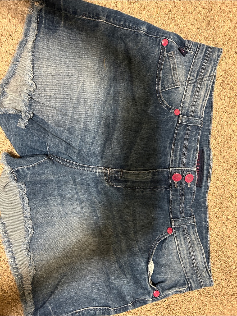 Woman's Rock & Republic Jean Shorts with pink buttons. Super cute